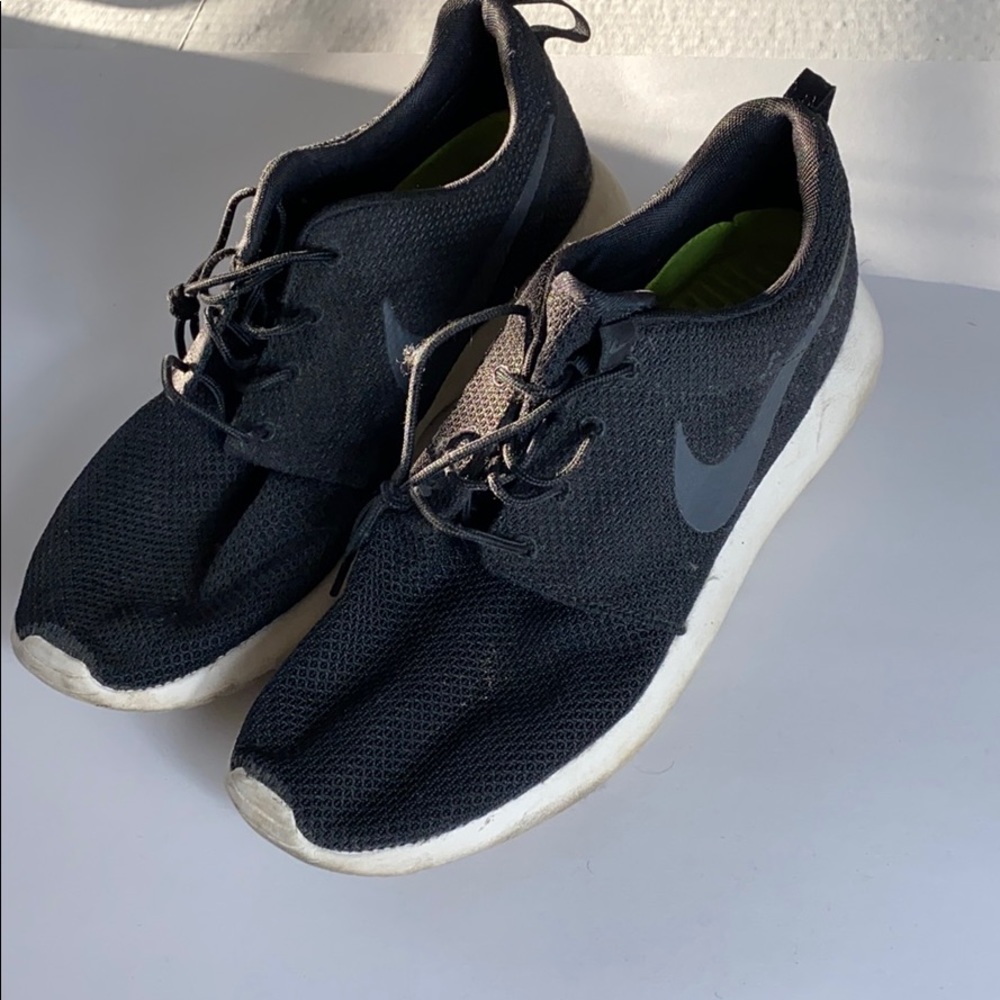 Nike Rosherun Sneakers